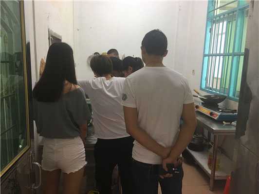 魅力小吃培訓(xùn)學(xué)員早餐系列腸粉培訓(xùn)實(shí)操現(xiàn)場(chǎng)講解案例